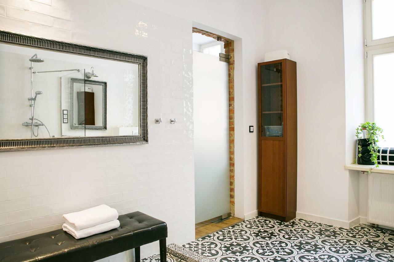 Nomad Apartment