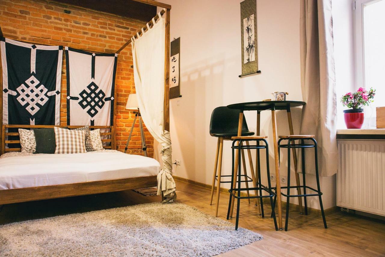 Nomad Apartment