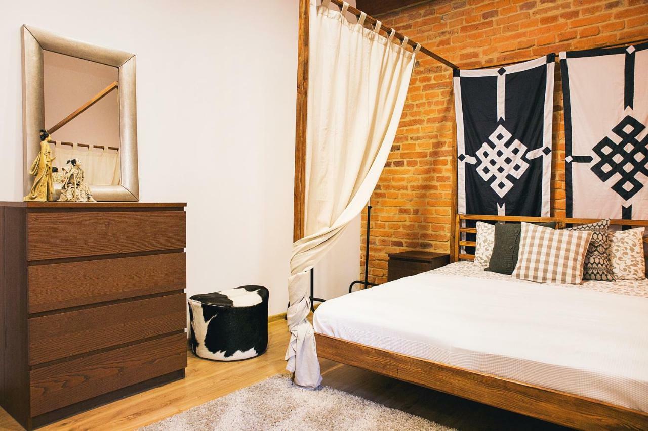 Nomad Apartment