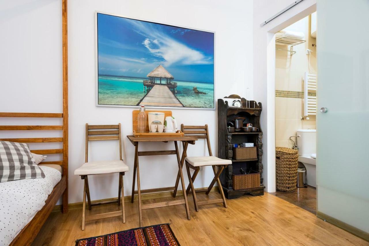 Apartment Nomad *