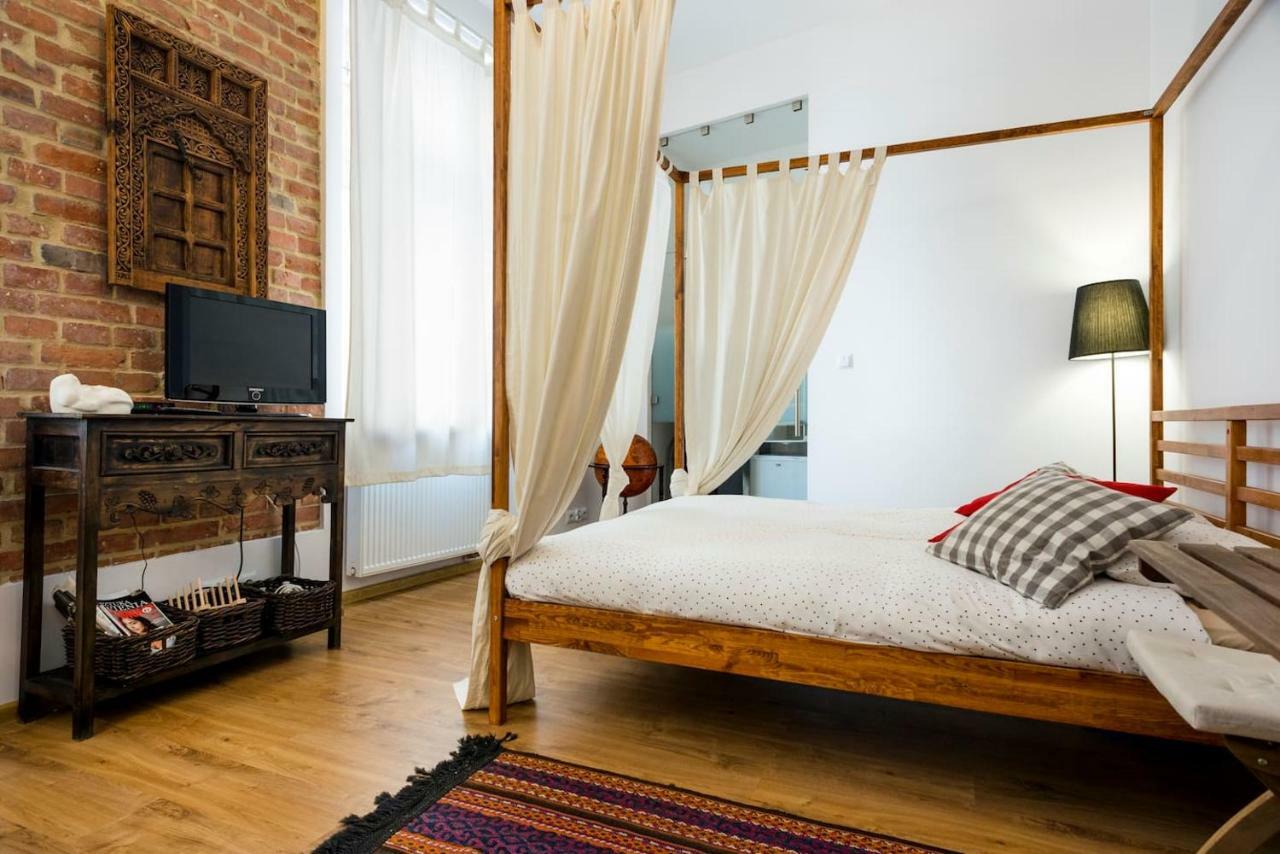 Apartment Nomad *